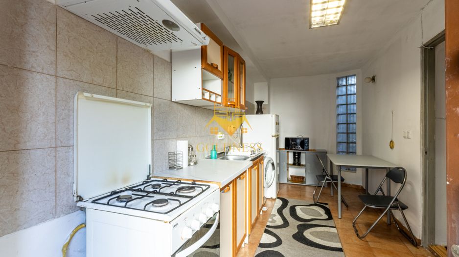 1 camera, curte, 42 mp, Andrei Muresanu, Zona Engels Bistro, Parcare - Poză 4