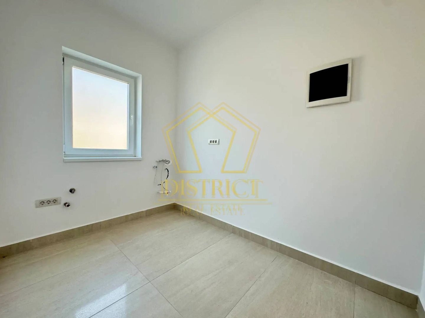 Duplex cu 5 camere, perete dublu | Becicherecul Mic | COMISION 0% - Poză 9