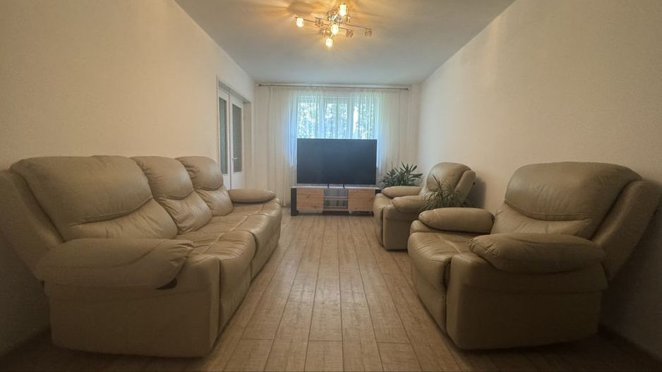 Ap 3 camere Piata Garii -Rovine et 2/4 - Poză 2