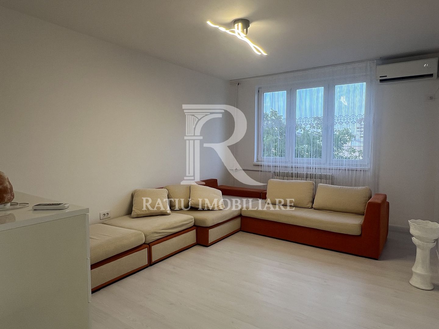 Apartament cu 2 camere | Strada Iza | Rogerius | Oradea - Poză 4