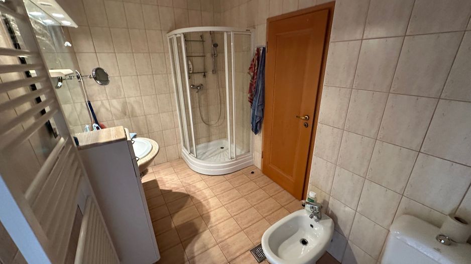 Casă / Vilă cu 6 camere în zona  Calea Aradului - Poză 49