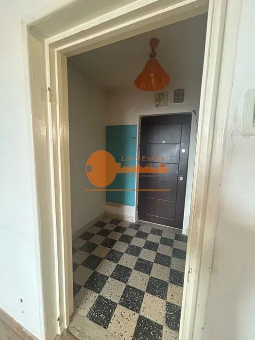 Garsoniera in zona Piata Veteranilor-Metrou Lujerului 4 minute - Poză 4