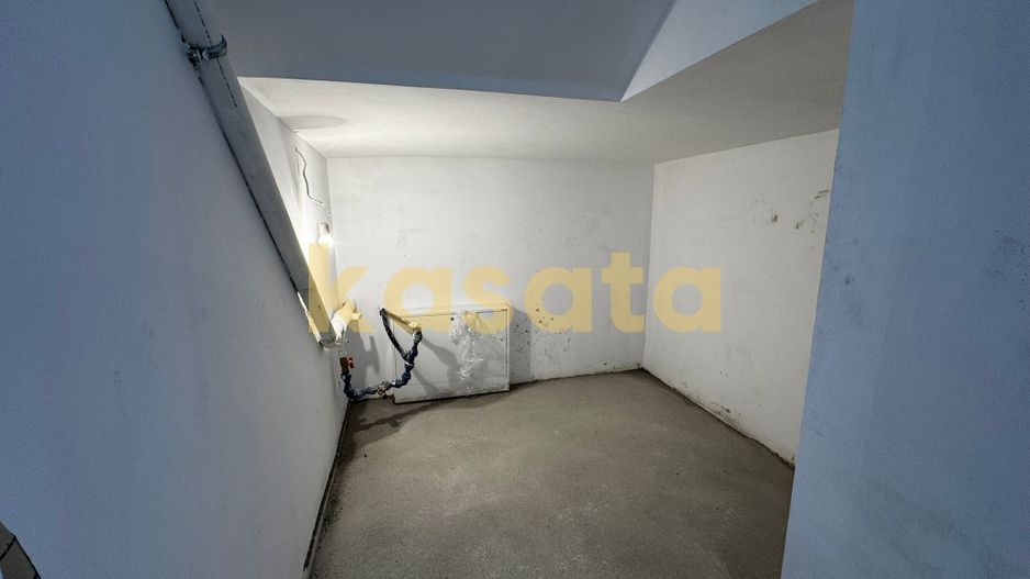 OPORTUNITATE | 2 CAMERE CU CURTE 80 MP | INTIMITATE ȘI CONFORT ÎN ORAȘ - Poză 5