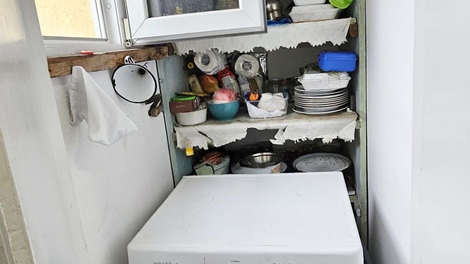 Garsonieră decomandată, etaj 2, balcon, bloc izolat – Astra, Str. Uranus - Poză 8