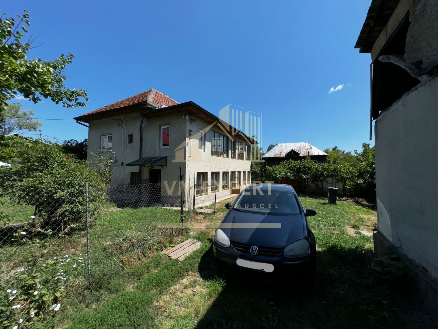 CASA 4 CAMERE CAMPULUNG, TEREN 3213 MP - Poză 2