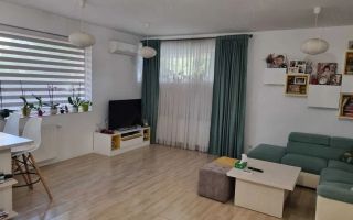 Apartament medern, 2 camere.  Decomandat. Zona Aurel Persu.  Parcare. - Poză 1