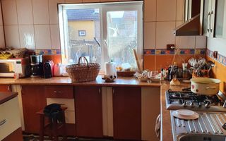Casă / Pensiune de vânzare – Balta, Gorj  - Poză 11