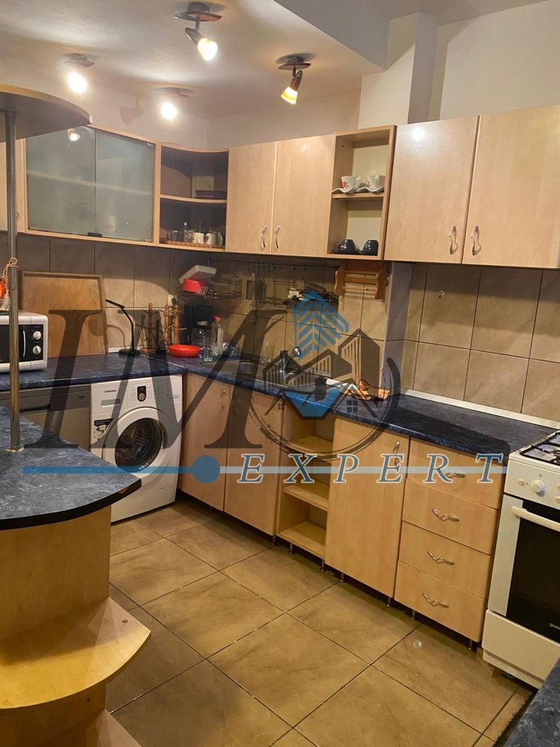 Casa de vanzare in zona Centru Alba Iulia - Poză 5