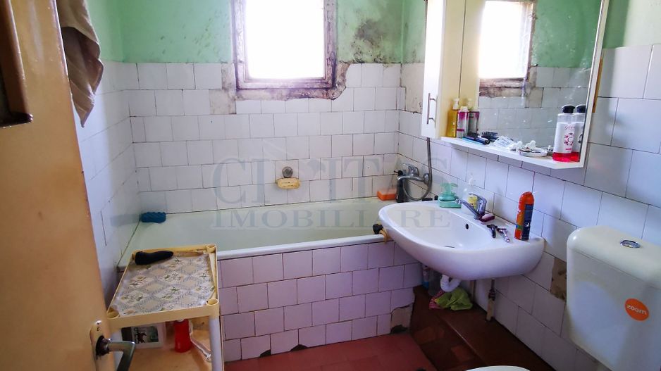 Apartament cu 3 camere in carteriul Zorilor - Poză 5