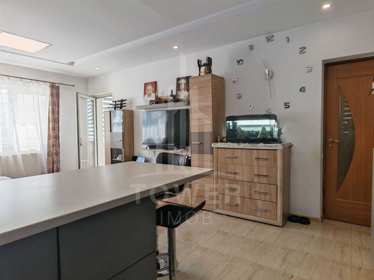 Apartament 3 camere de vanzare situat în Șelimbăr, pe Pictor Brana. - Poză 12