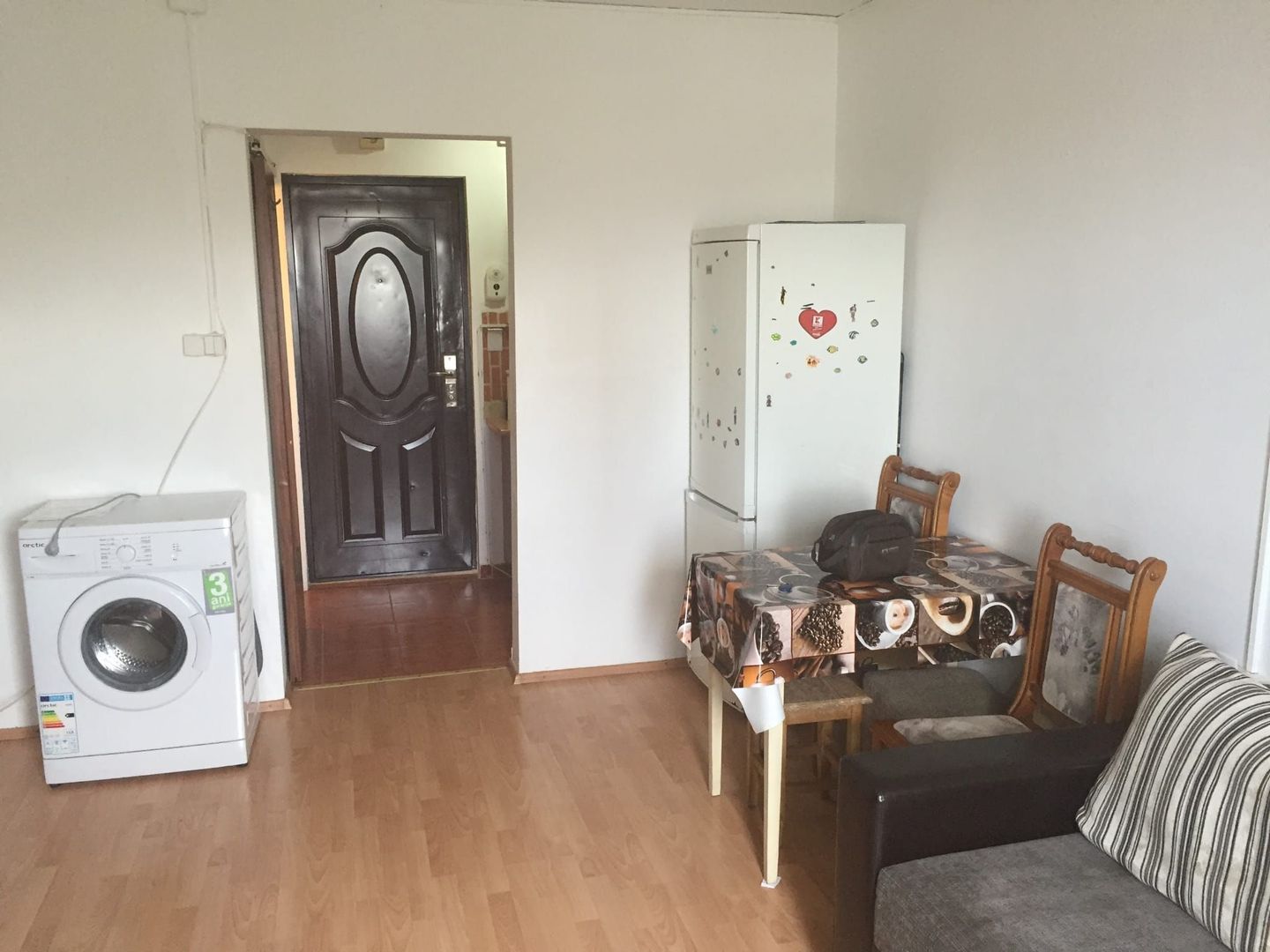 Garsoniera zona Pasaj -Coca Cola 3/4,mobilata și utilata,39500 euro. - Poză 10