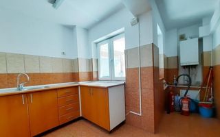 Duplex P+1, 4 camere, scara interioara, curte proprie, 104 mp, an 2013 - Poză 5