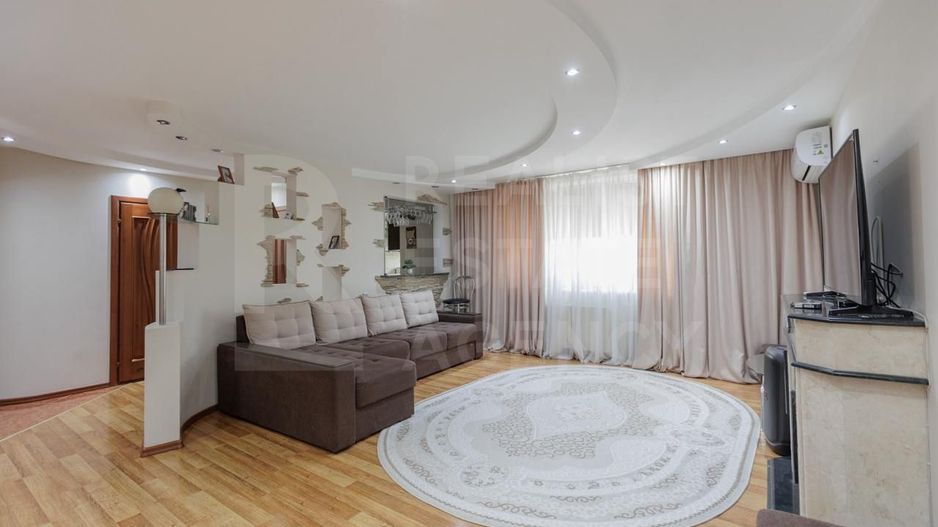 Vânzare, apartament, 3 camere, str. Ion Inculeț, Centru - Poză 3