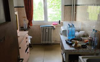 Apartament 2 camere decomandat, etajul 5 din 10 - Poză 4