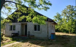 Casă de vânzare pe malul Prutului – Moreni, Iași, teren 960 mp, zonă liniștită - Poză 3