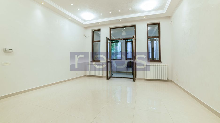 VANZARE | 4 CAMERE | PARTER | GARAJ | AVIATORILOR | RENOVAT INTEGRAL | - Poză 3