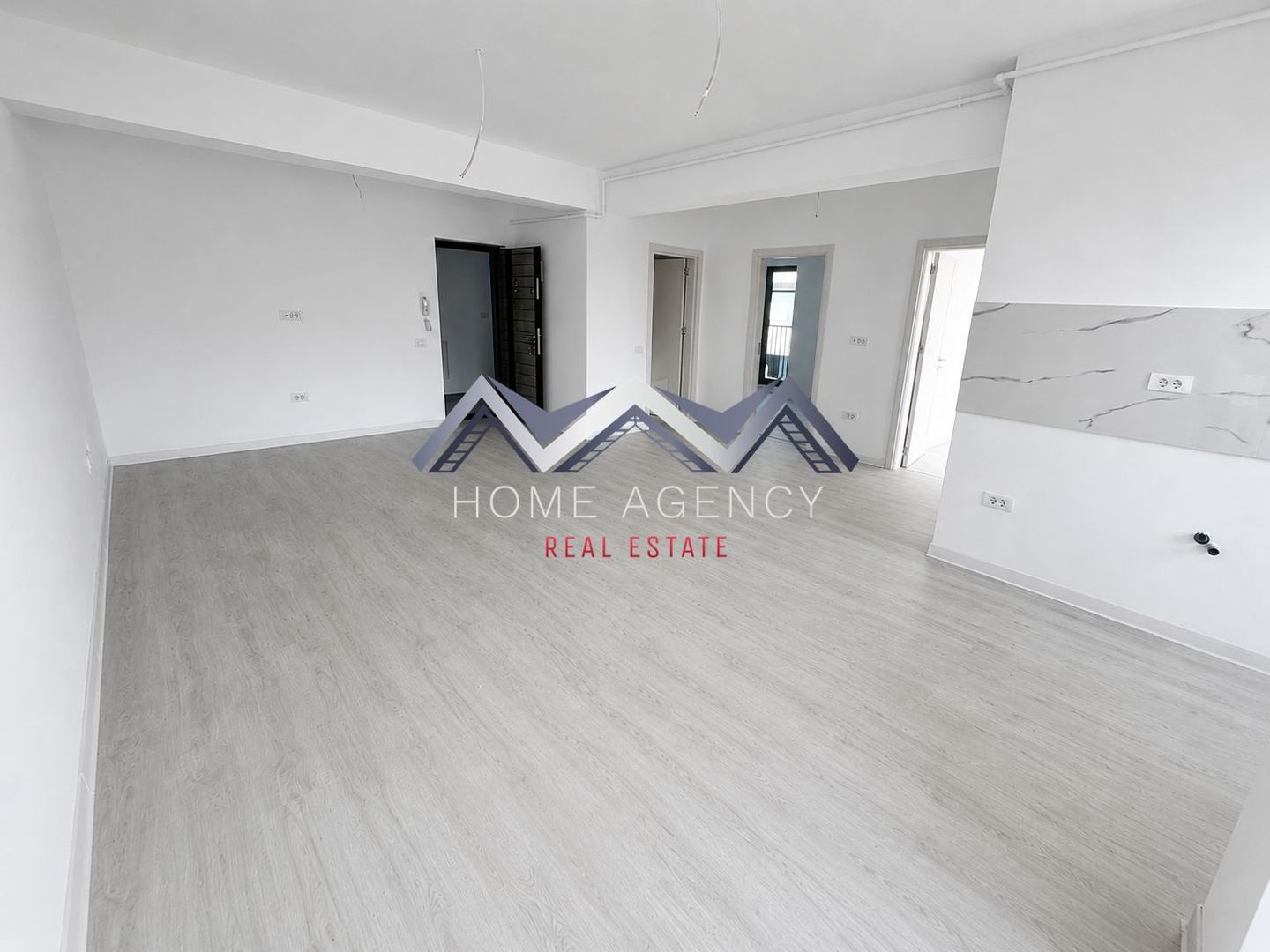 Apartament 3 camere Otopeni central | bloc nou, parcare, comision 0 - Poză 2