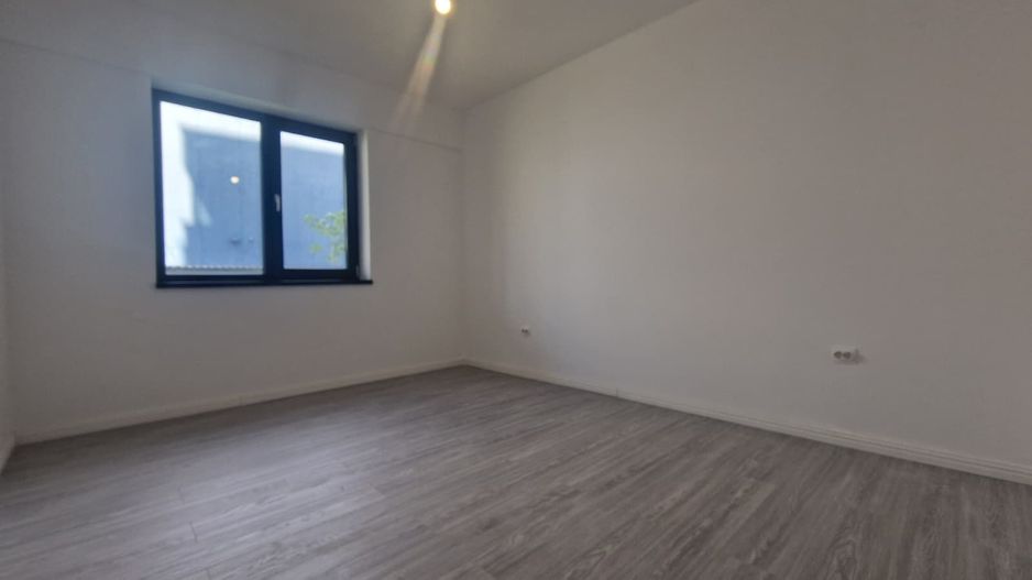 METROU PACII 2 CAMERE CU GRADINA DE 150 mp  COMISION 0% - Poză 5