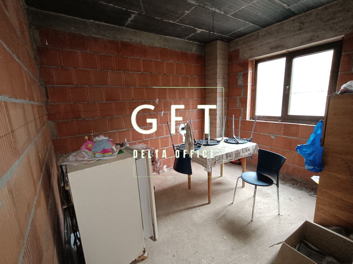 Vilă la roșu, 3 niveluri, zonă rezidențială – Pensiunea Morariu - Poză 12