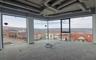 Spatiu birouri  1320 m2 finisat Europa - Poză 3