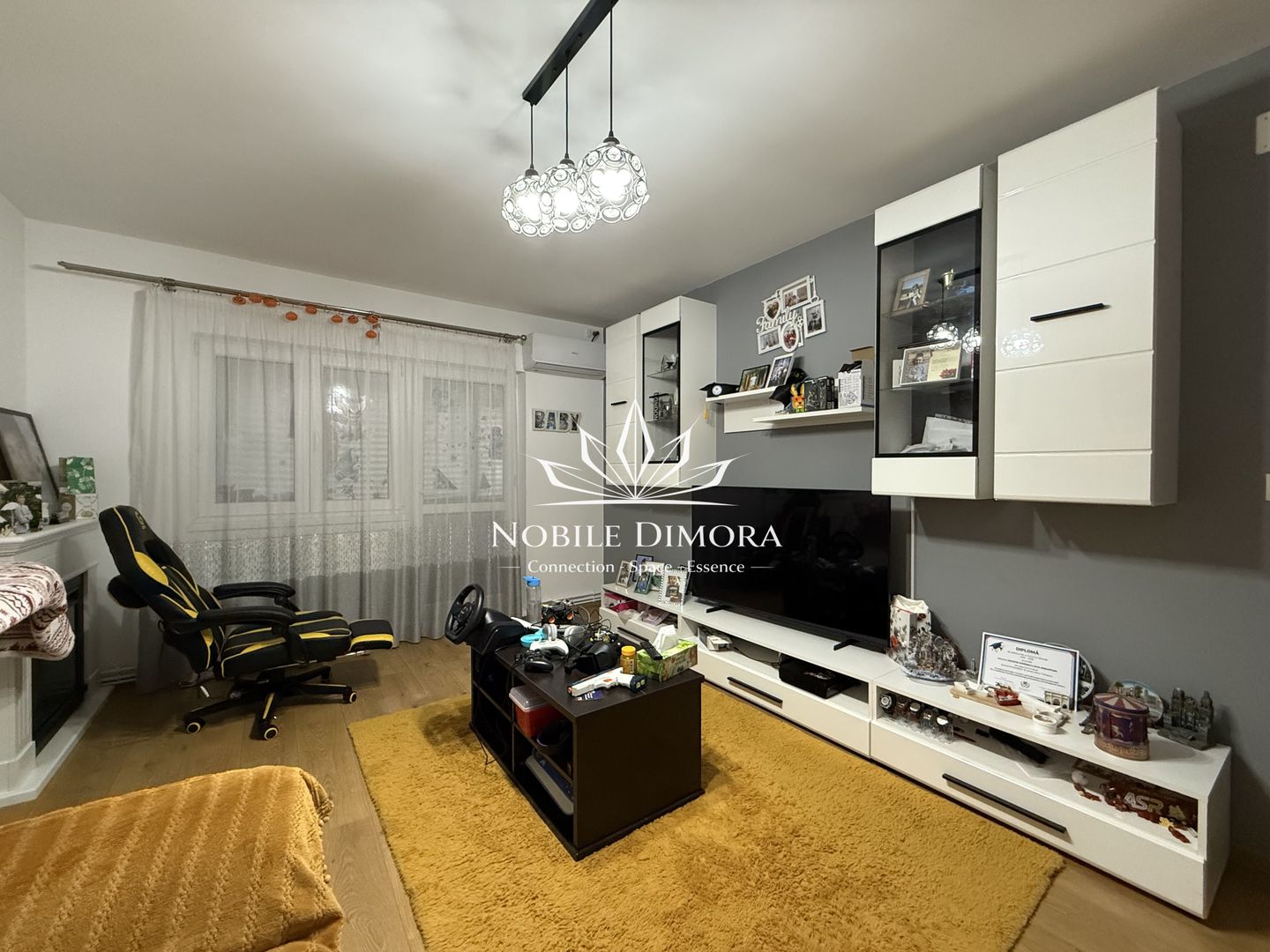 Apartament cu 3 camere de vanzare - 2 balcoane - zona Bucovinei - Poză 3