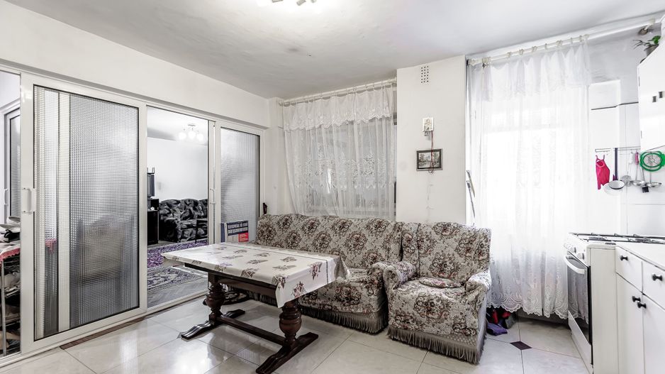 REZERVAT!!! Apartament cu 2 camere etaj 1 zona Uta - 104mp construiți - Poză 2