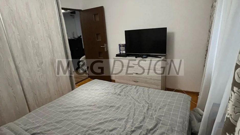Apartament 3 camere Lipovei etaj 2 - Poză 4