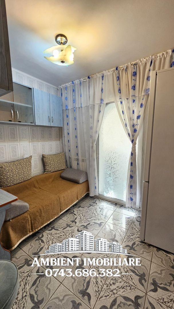 Apartament cu 2 camere, ETAJ 2, mobilat și utilat, VASLUI - zona CARTIER; - Poză 9