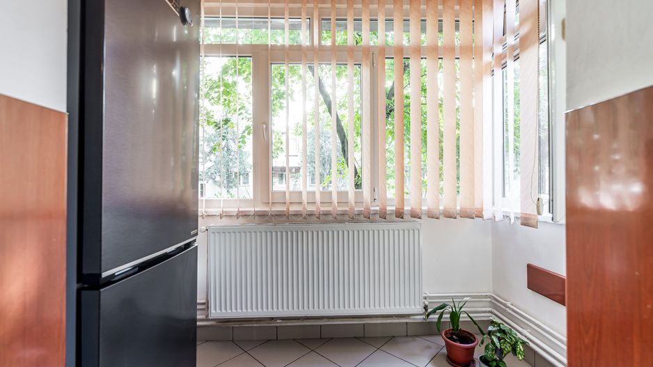 Apartament 4 camere la parter, acces direct din stradă in Micalaca - Poză 8