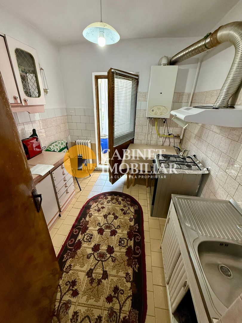 Rond Zimbru - Apartament cu 3 camere decomandat - Bloc dupa 1980 - Poză 5