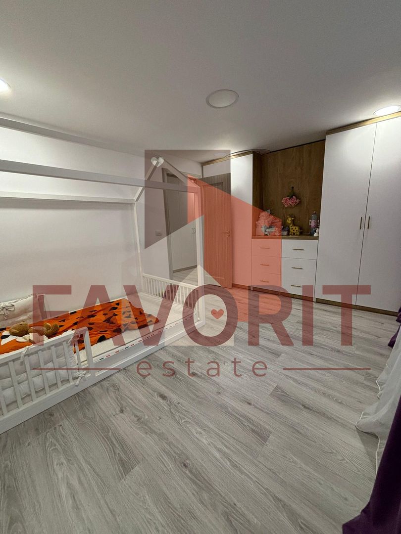 Centrala proprie. Renovat integral. Mobilat si utilat. Etaj intermediar - Poză 12