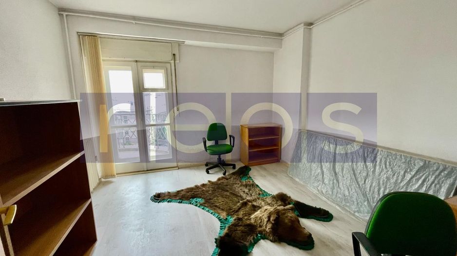 VANZARE APARTAMENT 4 CAMERE DUBLU VEDERE ULTRACENTRAL UNIRII - Poză 3
