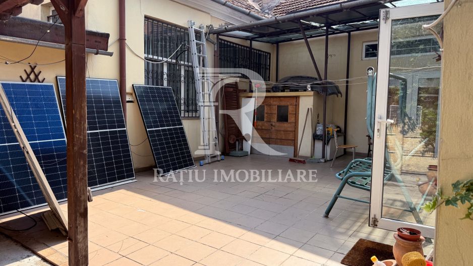 Casă cu 4 Camere de Vânzare | Decebal | Oradea - Poză 15