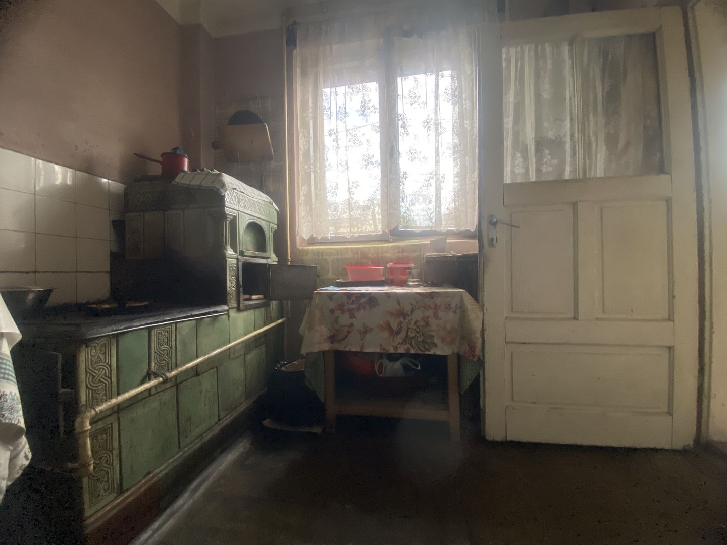 Vanzare casa cu 6 camere in Targoviste - vizavi de Colegiul Carabella - Poză 10