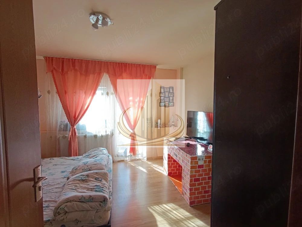 Apartament 70 mp | Calea Șagului | 3 dormitoare | Mansardă - Poză 1
