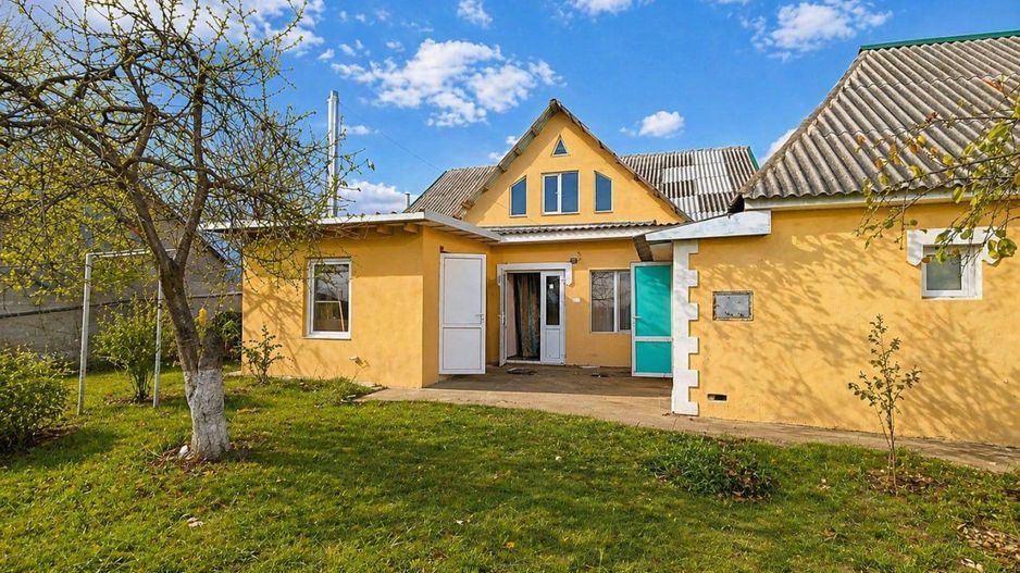 Casă 157,4 m² cu teren 15,3 ari – Holercani - Poză 6