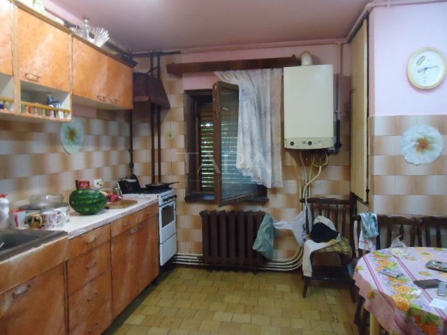 Apartament 3 camere decomandate în zona Câmpului - Poză 5