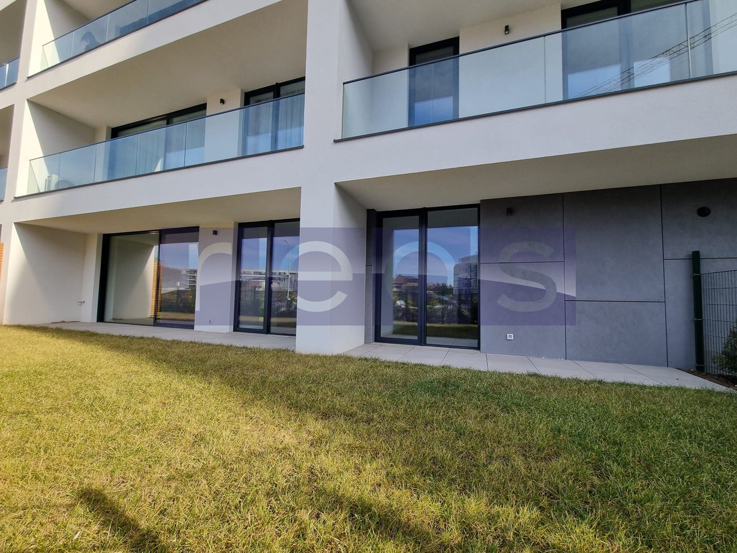 VANZARE 3 CAMERE CU GRADINA | 100 MP | THE IVY | ZONA BANEASA - Poză 3
