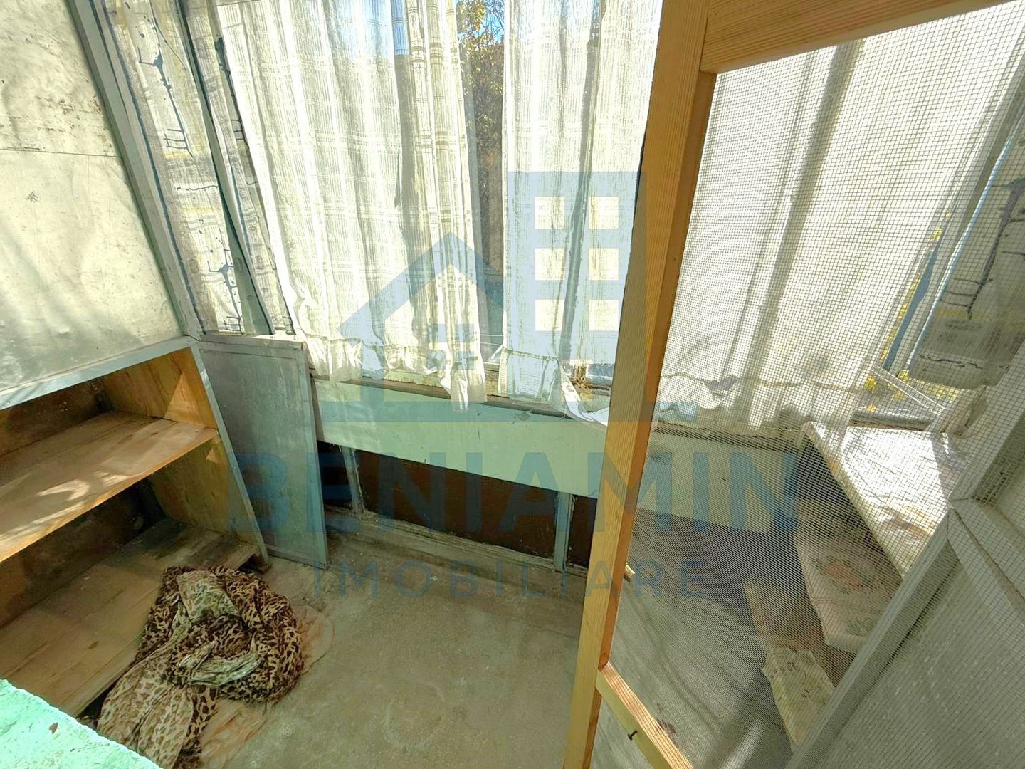 2 Camere-Etaj 1-Pedagogic-Bilateral-48mp-Compartimentare eficienta - Poză 11