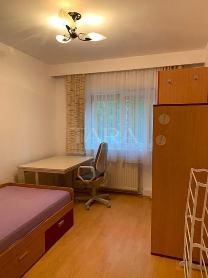 Vând apartament 3 camere decomandat zona Pasteur, Zucca, UMF. - Poză 4