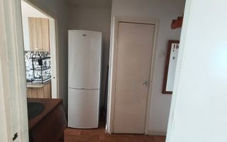 2 camere Bdul Cetatii etaj intermediar+boxa - Poză 2