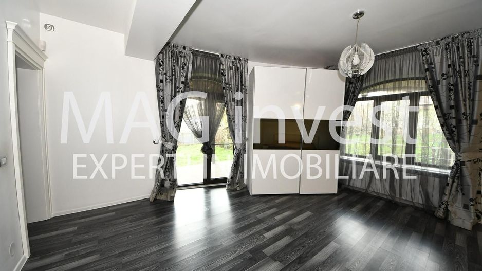 Vila deosebită - vânzare în exclusivitate - Galati, zona Brico -Penny - Poză 18
