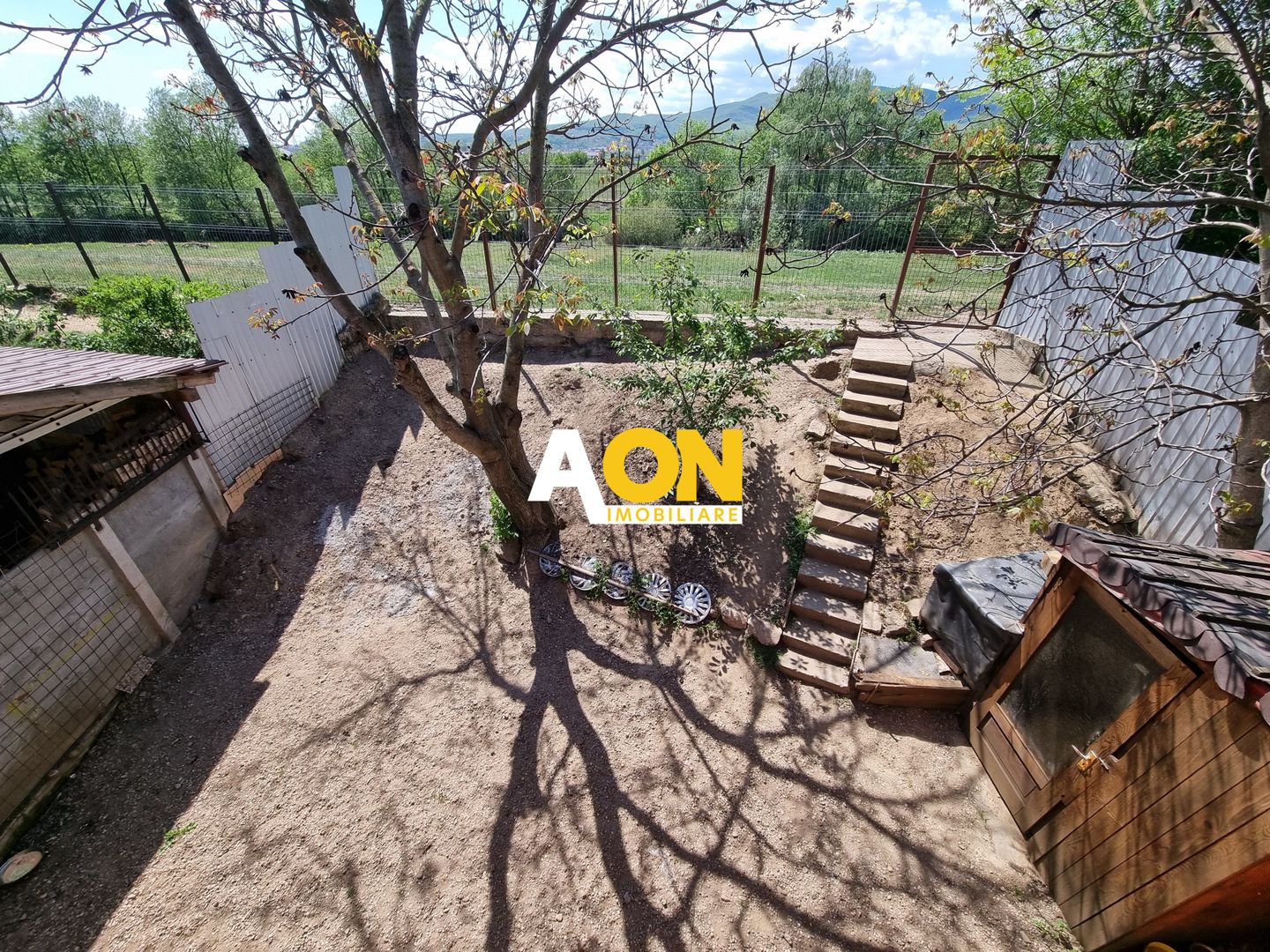 De vanzare casa P+M in stil rustic, 312 mp teren, Barabant - Poză 15