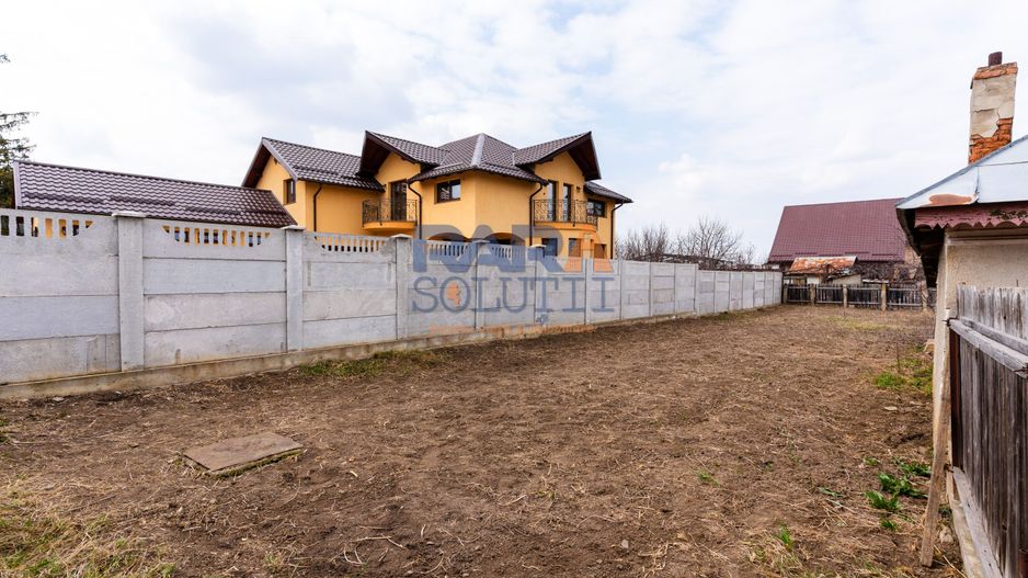 Grădină 300 mp - în oraș - Poză 4