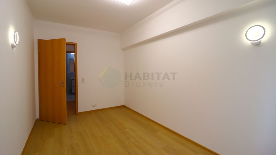 Proaspat igienizat, spatios, parcare subterană - Poză 15