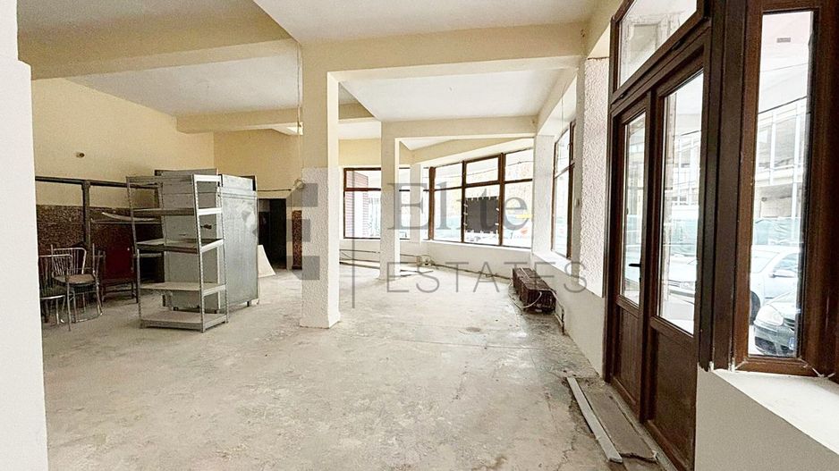 Spatiu comercial 129 mp ultracentral in Oradea - Poză 1