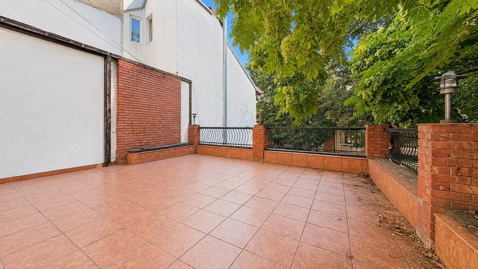 Vila zona Stefan cel Mare - 380 mp teren - 452 mp utili, Rezidential / Office - Poză 32