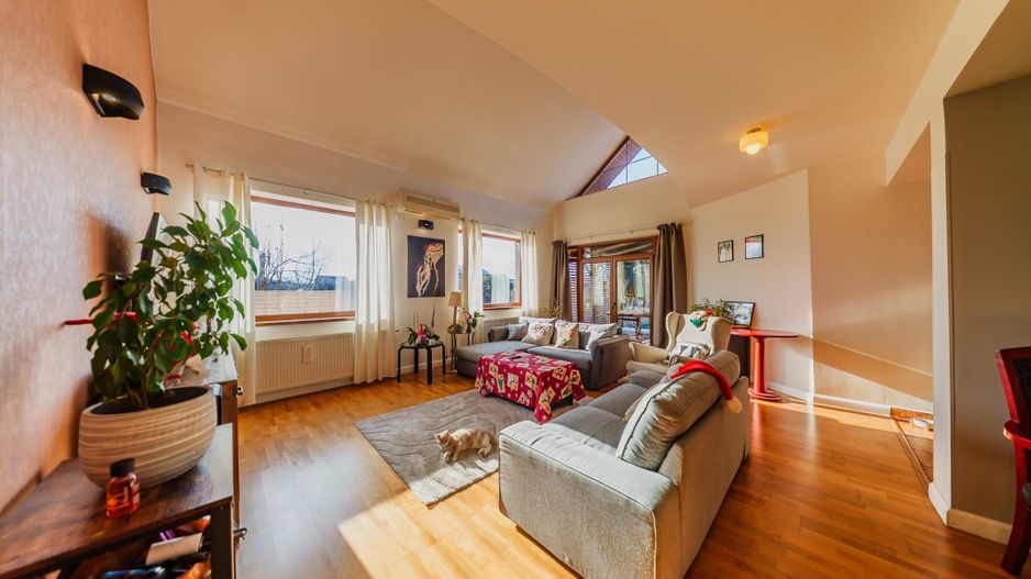 Vila 5 camere, gata de mutare, teren 700 mp, strada privata- Gradiste - Poză 3