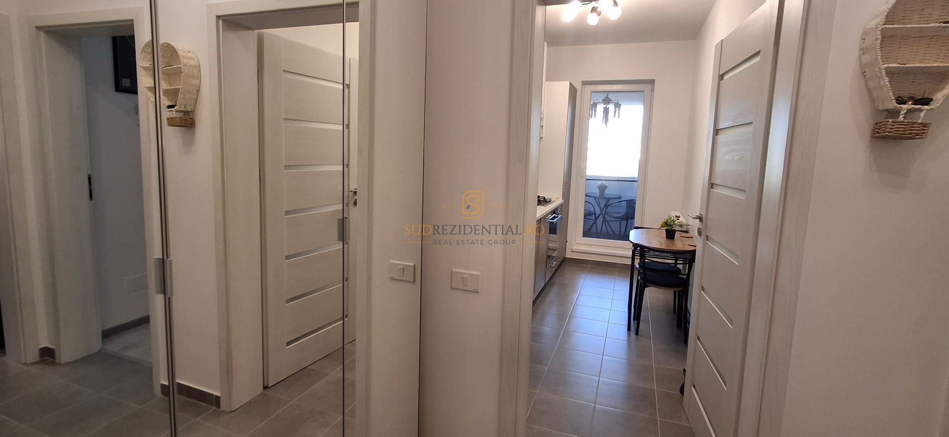 Garsoniera decomandata, mutare imediata, zona Grand Arena - Poză 4