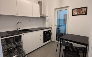 Oferim spre inchiriere apartament de 3 camere Universitate - Poză 5